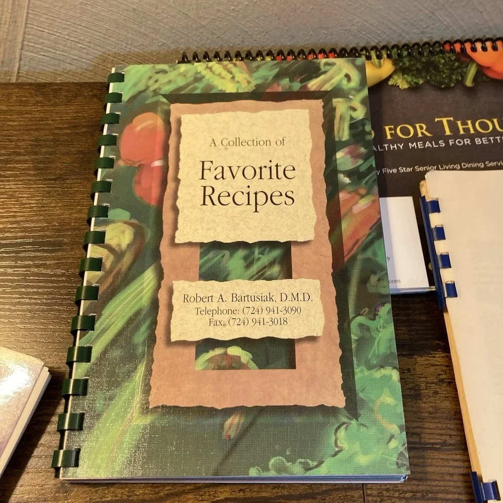 Spiral Cookbook Lot of 8 Sourced in Pittsburgh Area Church Lady Granny‎ Recipes